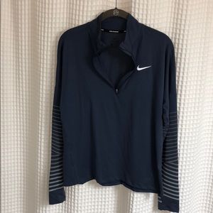 Nike Pullover